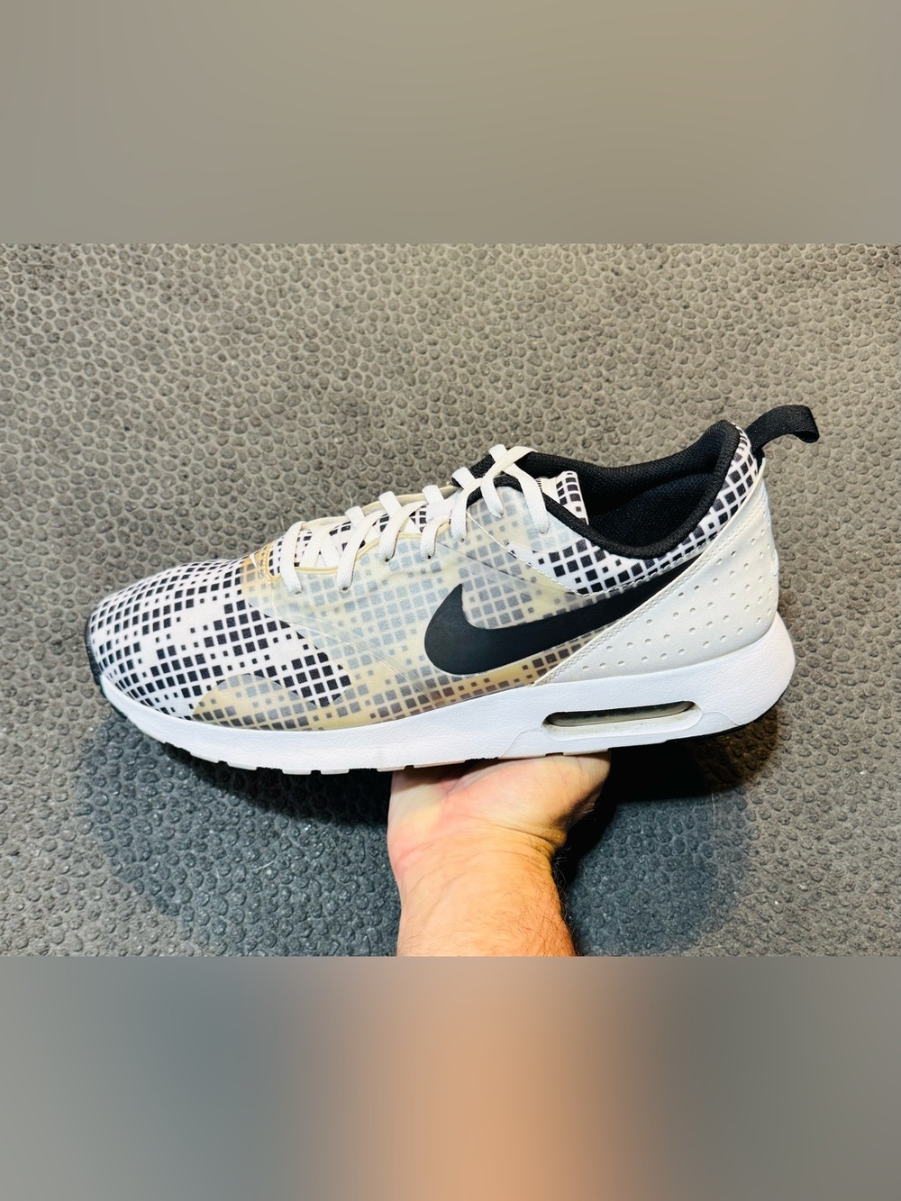 Nike Air Max Tavis Print ‘Black/White’ 2015 (Sz 11M)